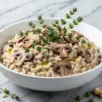 vegan creamy mushroom risotto - featured image